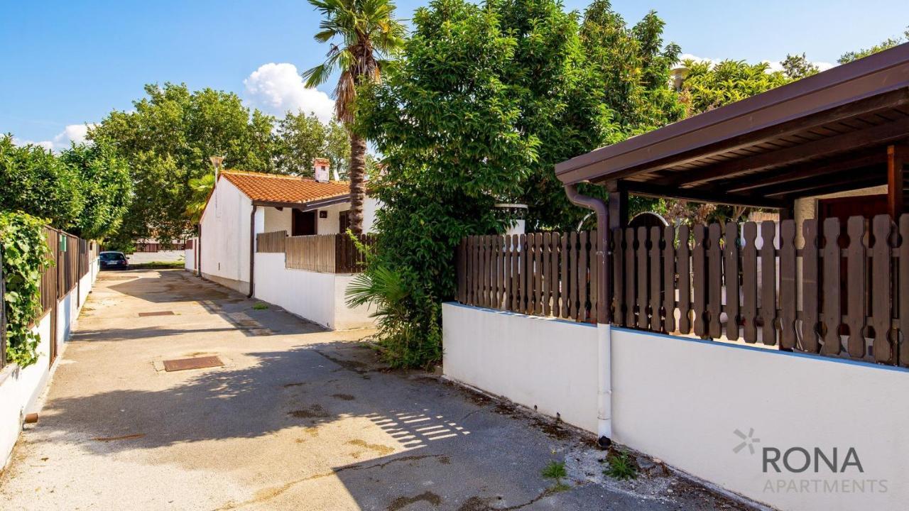 Rona Holiday Home Ana Porec Exterior photo